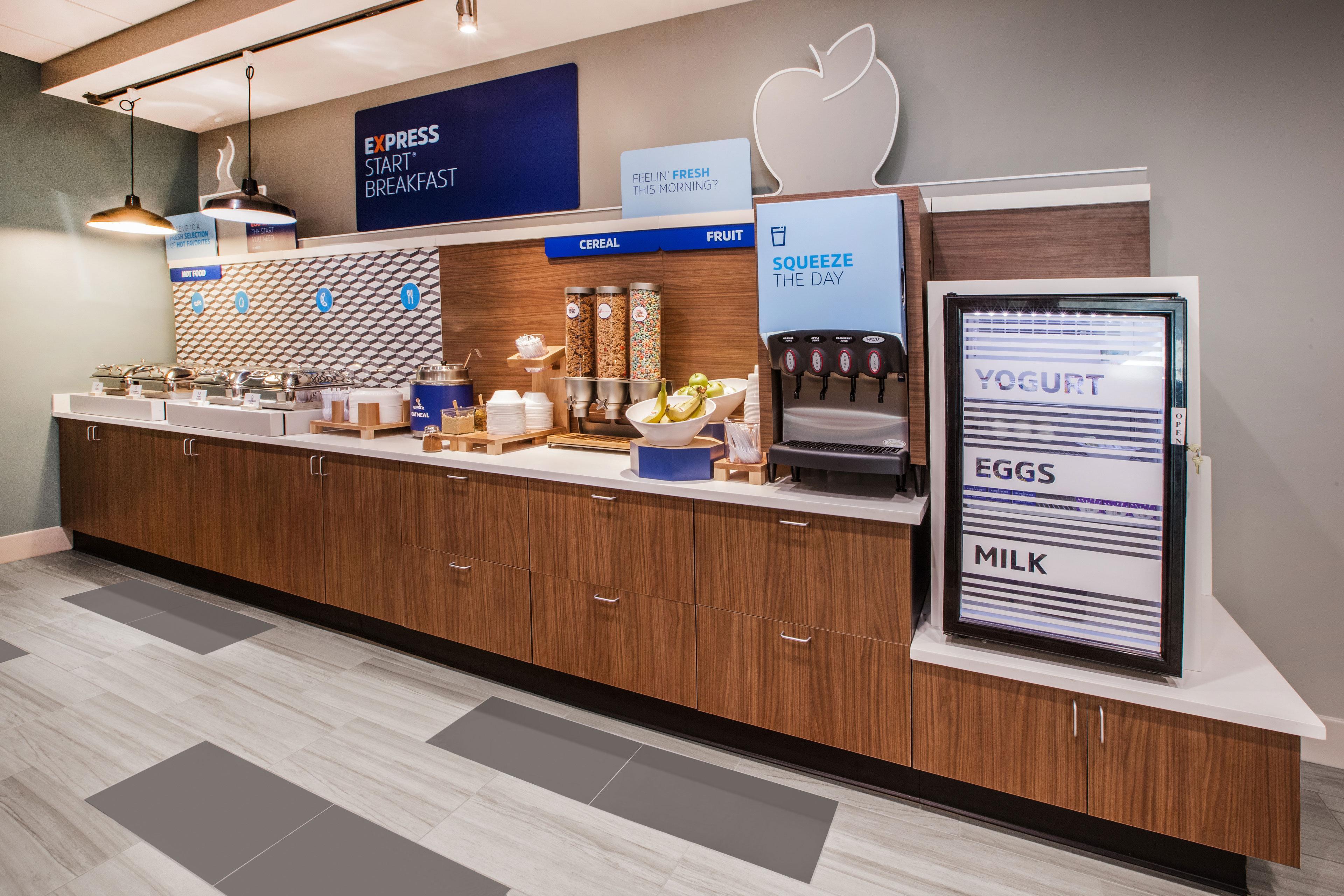Holiday Inn Express & Suites Coldwater By Ihg Dış mekan fotoğraf