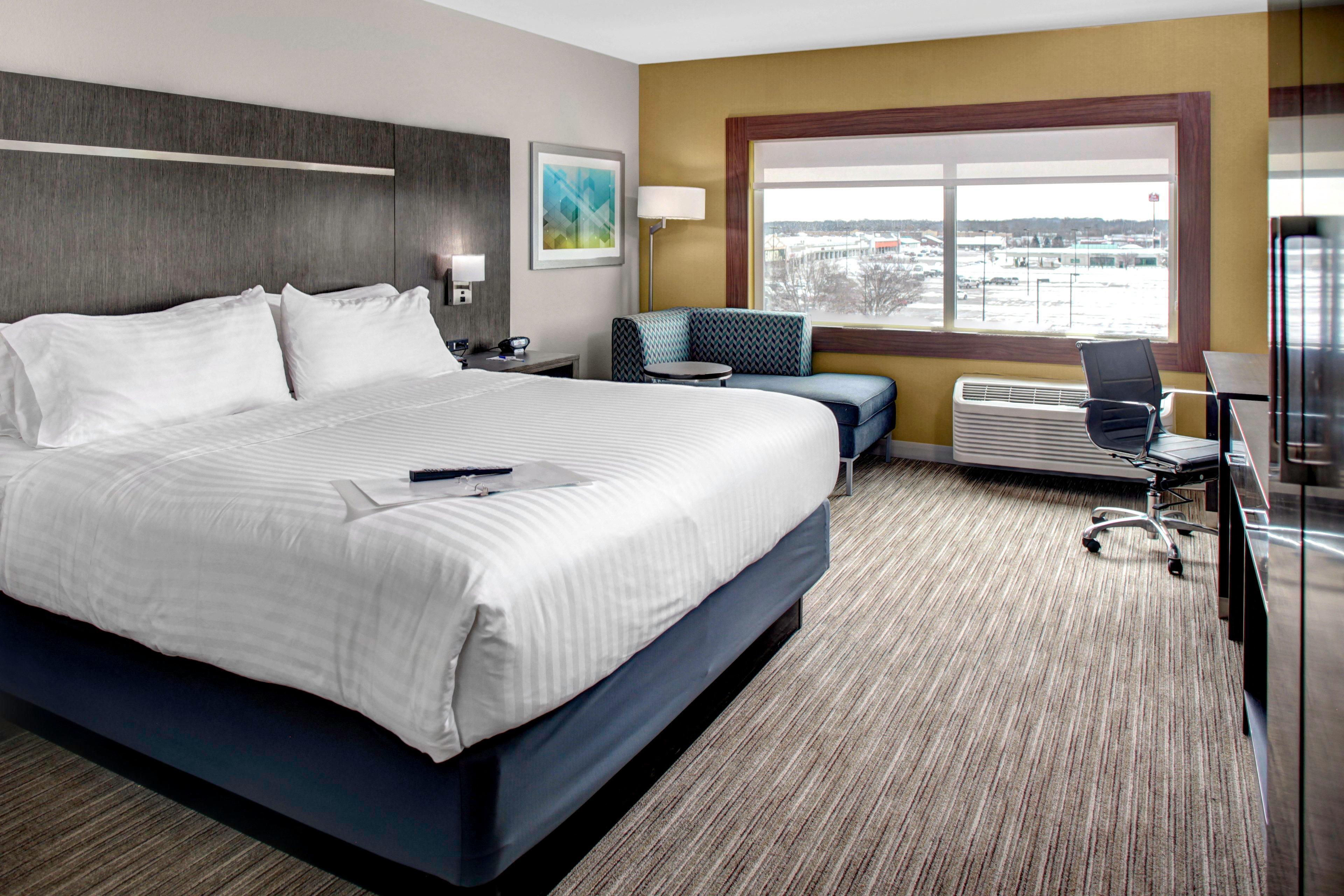 Holiday Inn Express & Suites Coldwater By Ihg Dış mekan fotoğraf